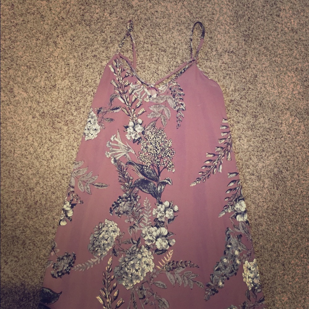 Mini dress cute detail on the top
